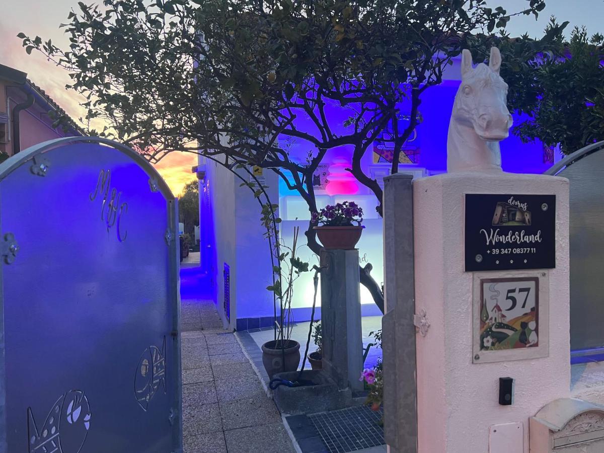 Wonderland Hotel San Teodoro  Bagian luar foto