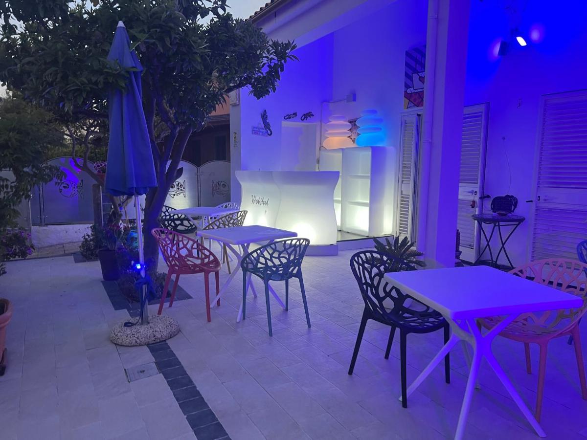 Wonderland Hotel San Teodoro  Bagian luar foto